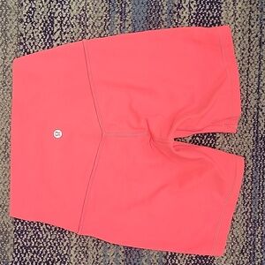 lululemon Align High-Rise Short 6" in Sonic Pink Size 4